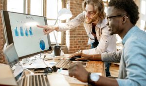 Membangun Data Warehouse yang Efisien untuk Keperluan Big Data Panduan Komprehensif